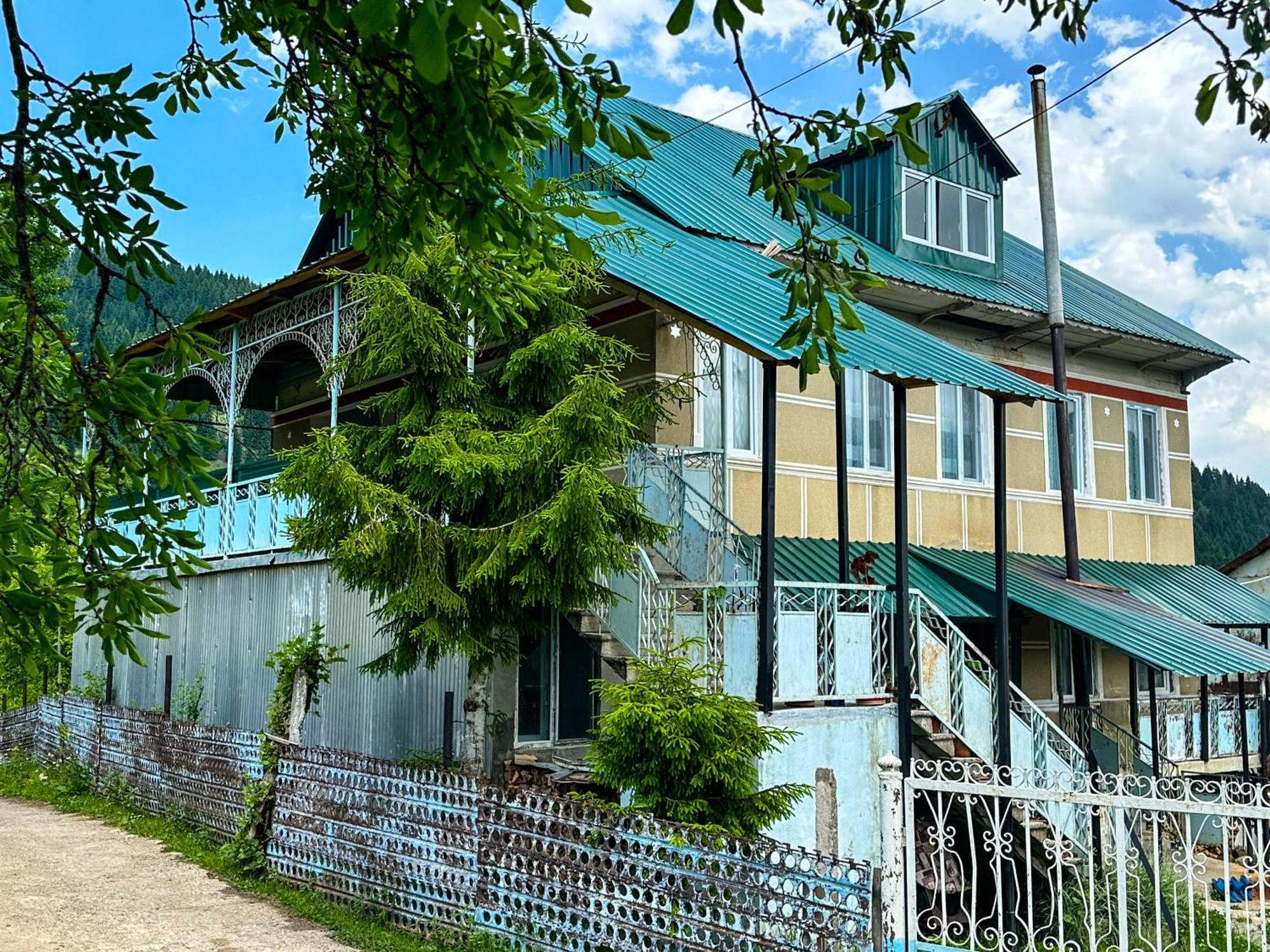 Armazi 호텔 Khulo 외부 사진